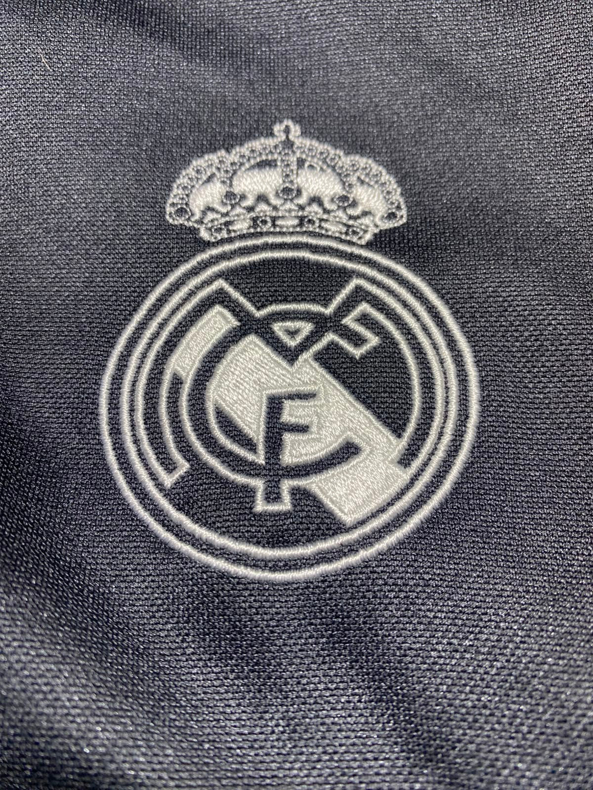 Adidas x Real Madrid Track Jacket - Escudo Real Madrid bordado