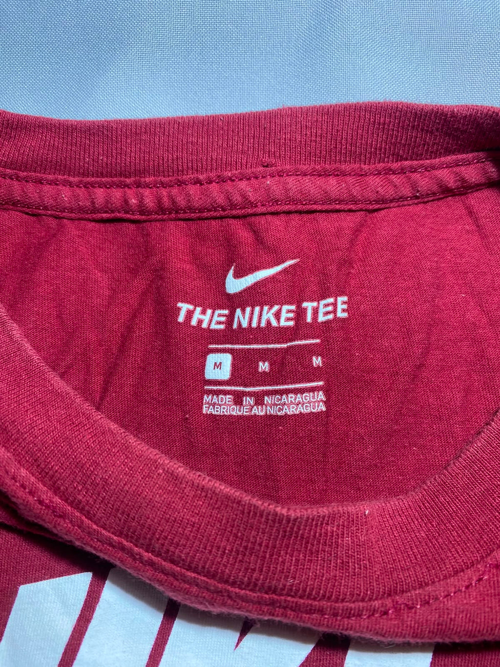 The Nike Tee Red - Etiqueta talla M Made in Nicaragua