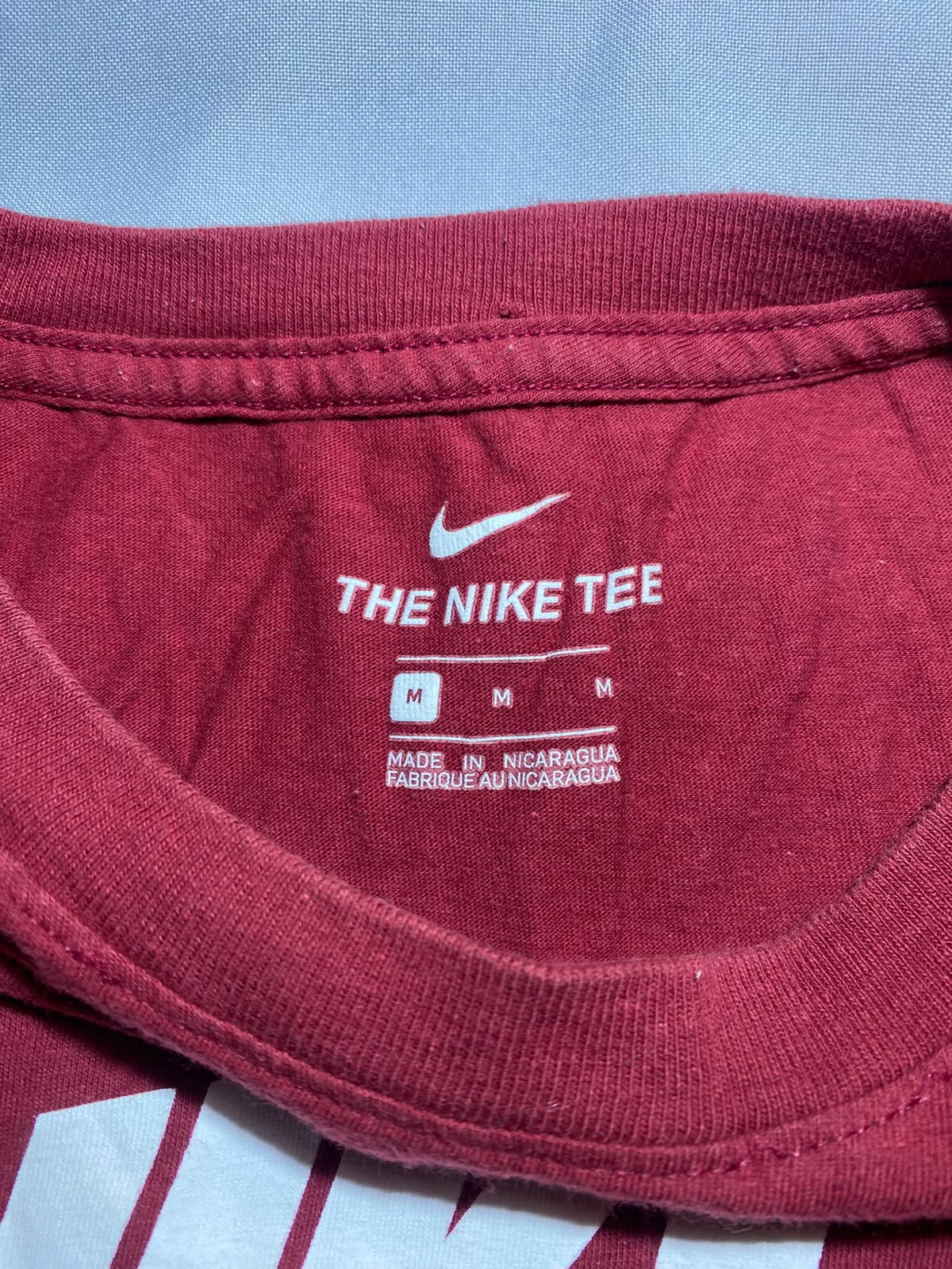 The Nike Tee Red - Etiqueta talla M Made in Nicaragua