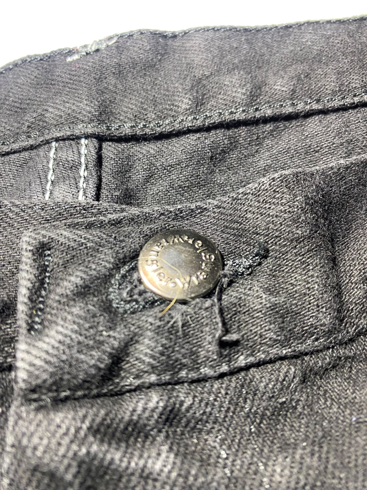 Wrangler Jeans - Botón metálico Wrangler