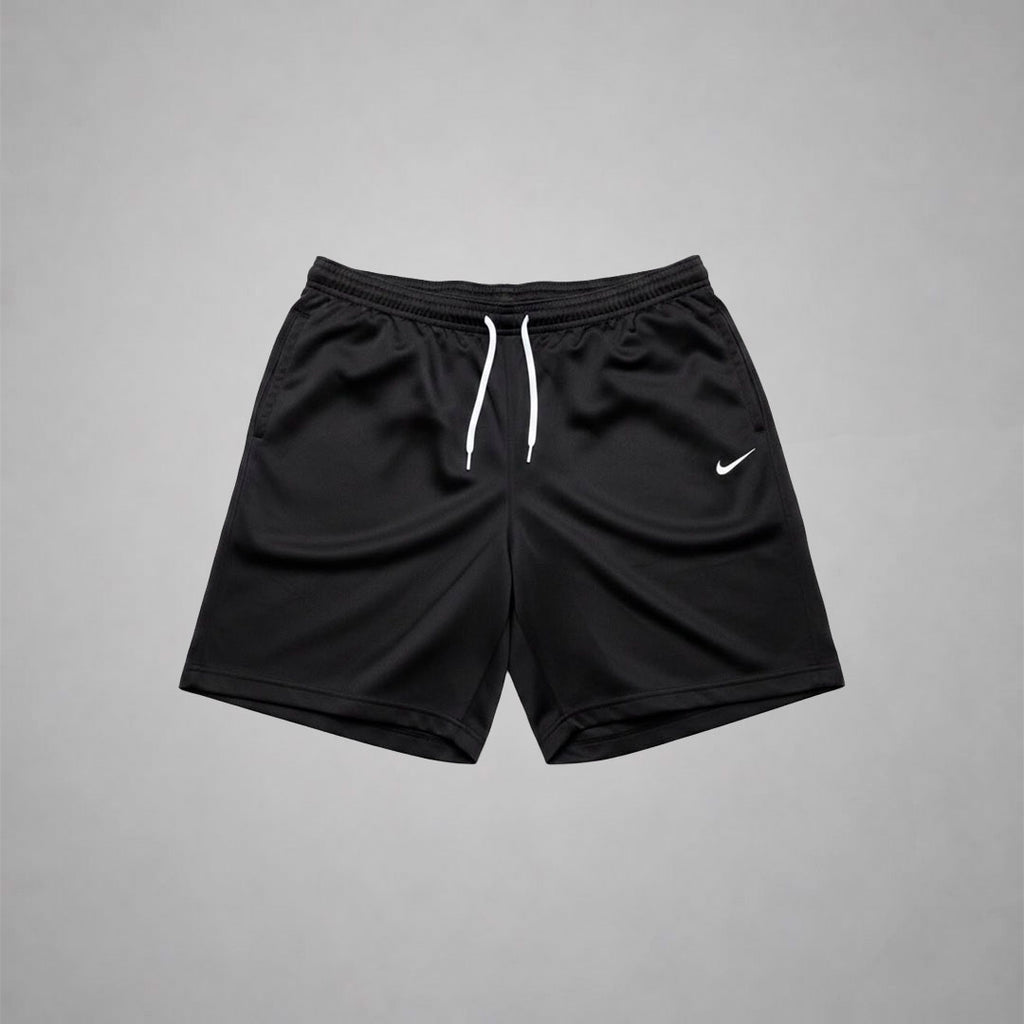 Nike Black Short - Vista frontal